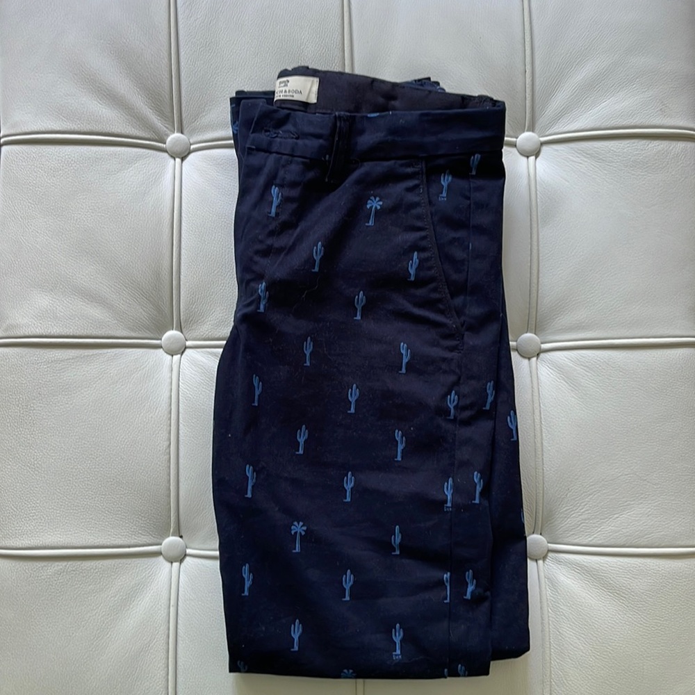 Scotch and soda boys dress pants size 10. Cactus print. Navy.